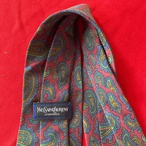YSL silk tie in excellent condition